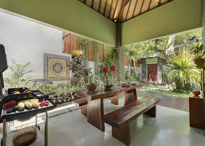 Mango Bali Seminyak (Bali)